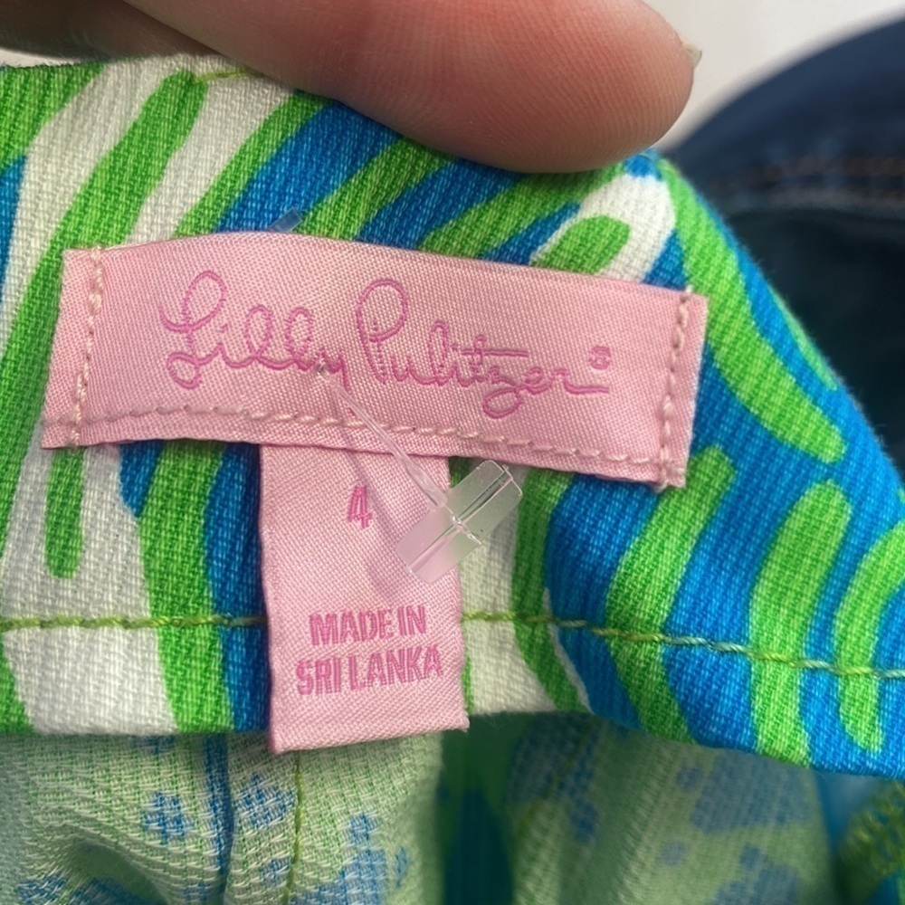 Lilly Pulitzer shorts with adorable details J-7 - Picture 3 of 4